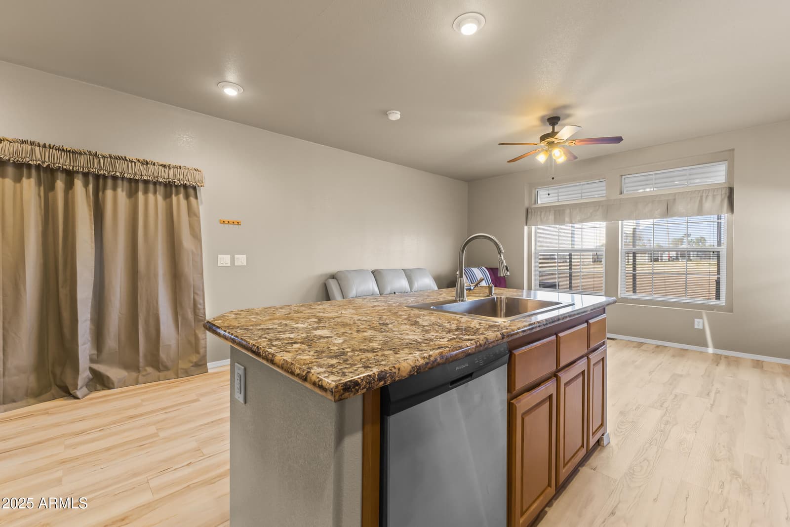 11201 N EL MIRAGE Road 360, El Mirage, AZ 85335 — photo 7 of 19