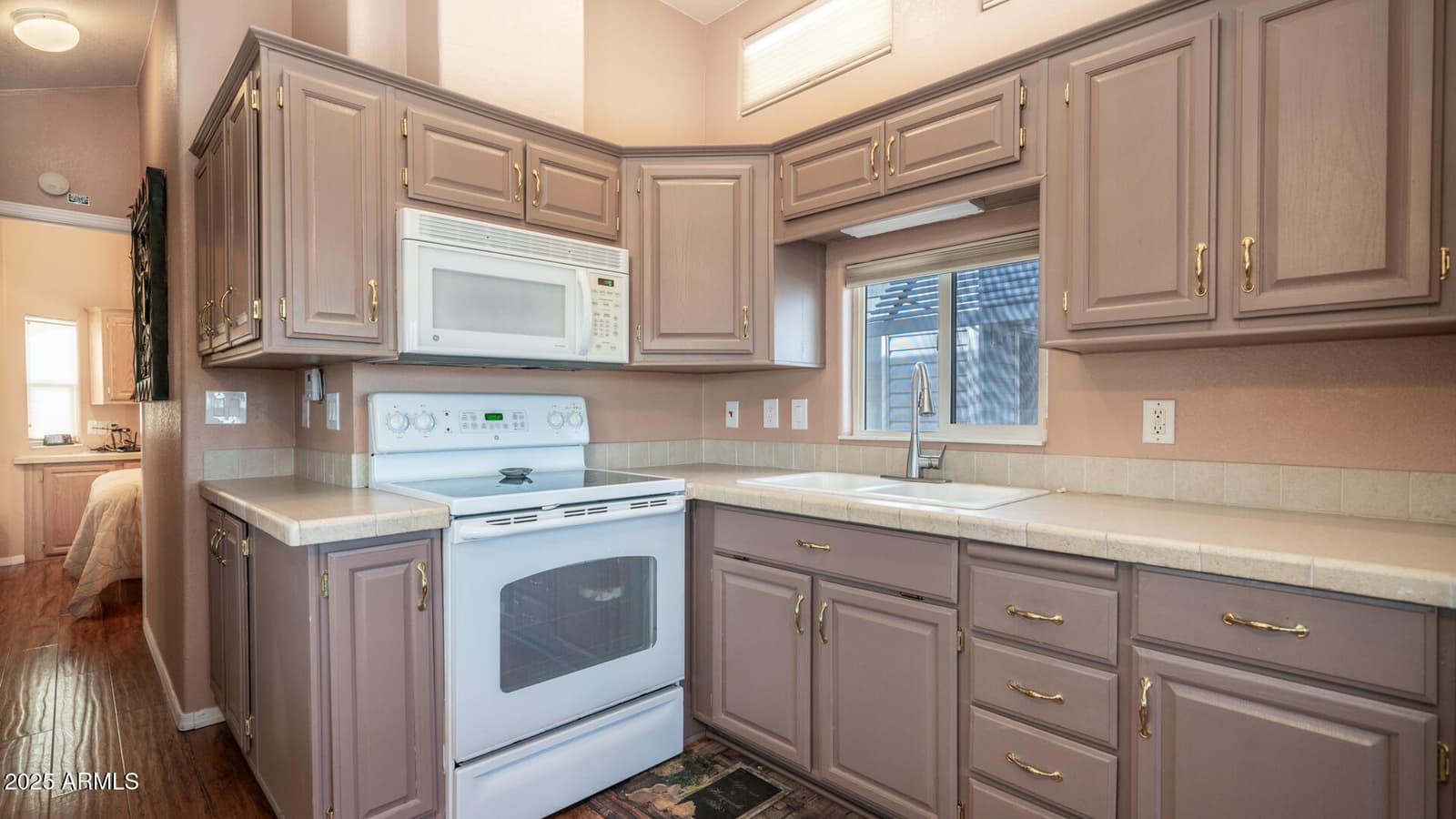 834 S BERYL Drive, Apache Junction, AZ 85119 — photo 12 of 63