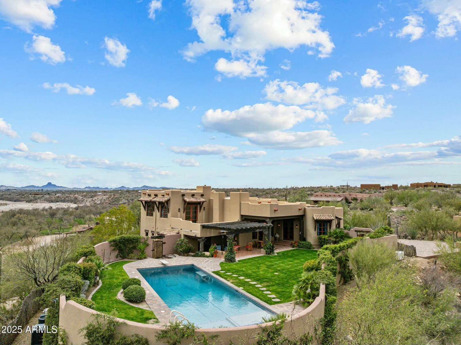 850 W TELLIER Trail W, Wickenburg, AZ 85390 — photo 10 of 115