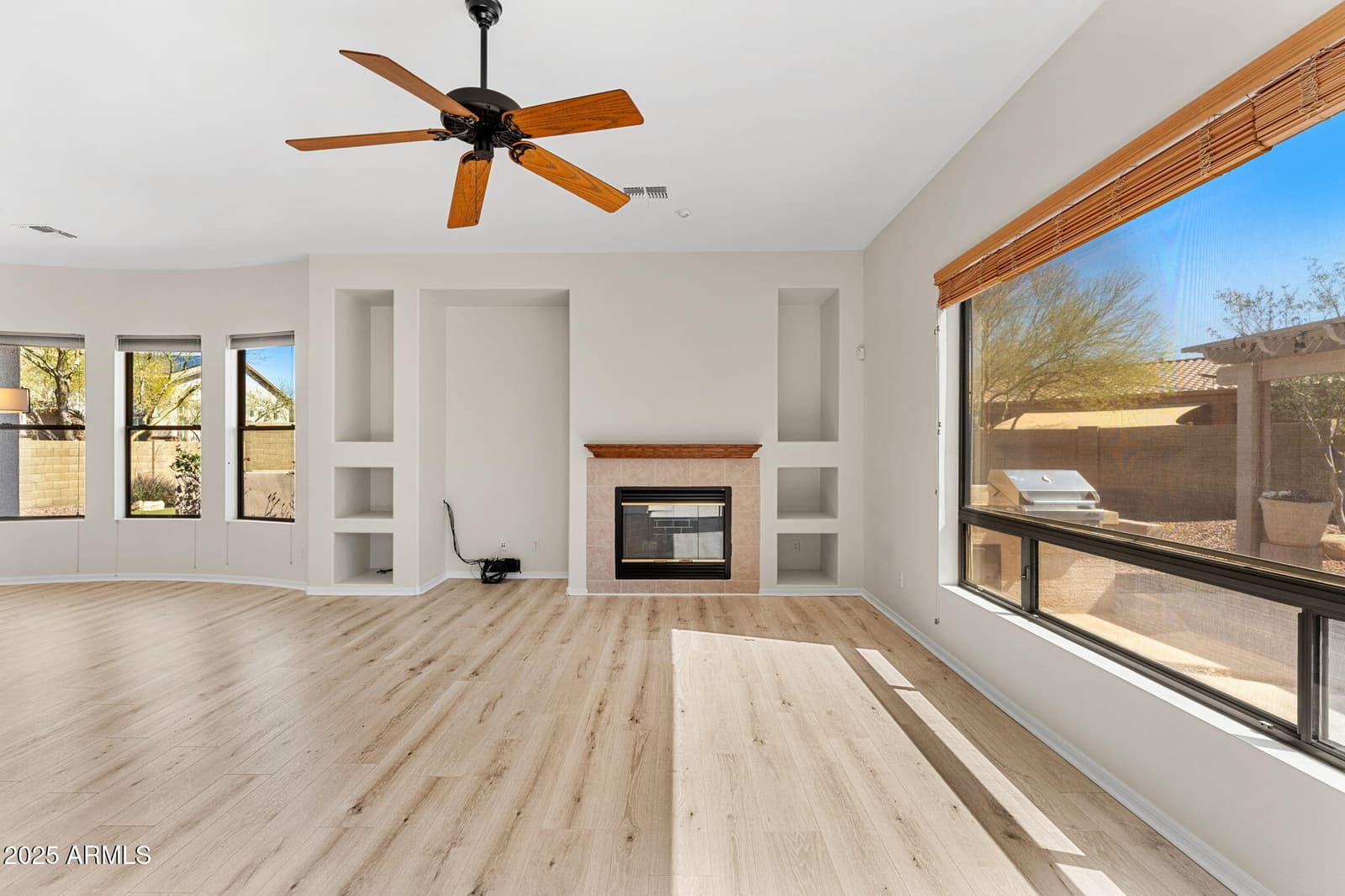 40533 N CROSS TIMBERS Trail, Anthem, AZ 85086 — photo 16 of 57