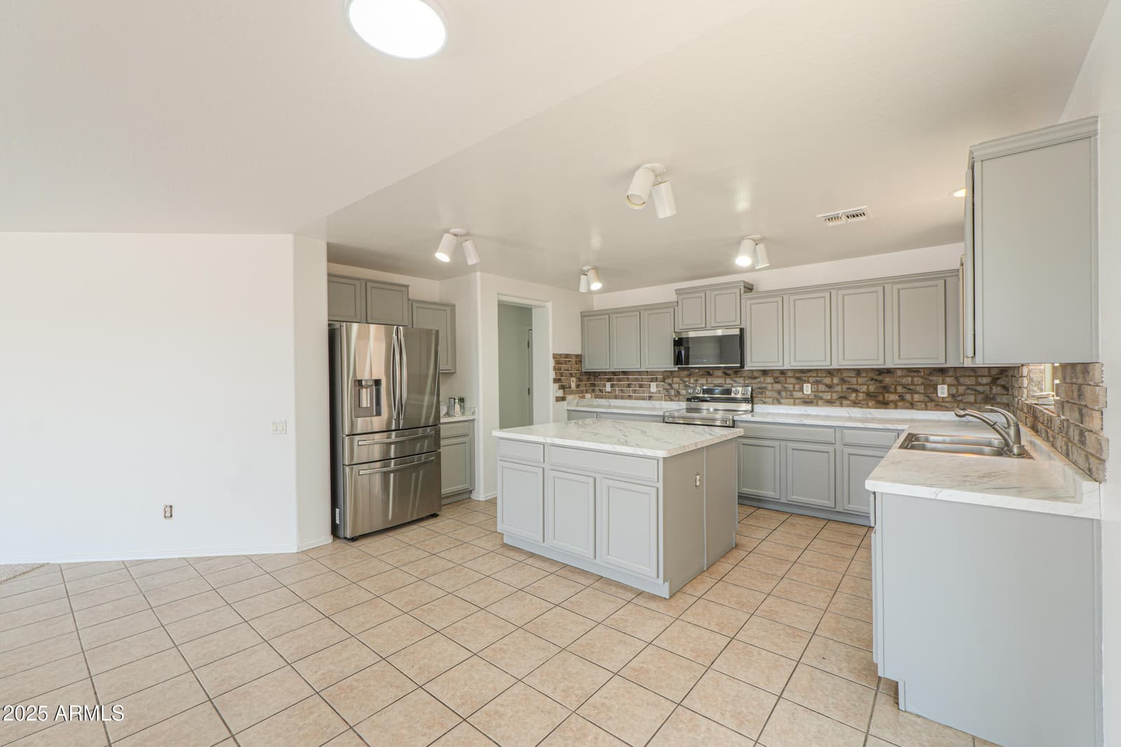 43601 W COWPATH Road, Maricopa, AZ 85138 — photo 12 of 48