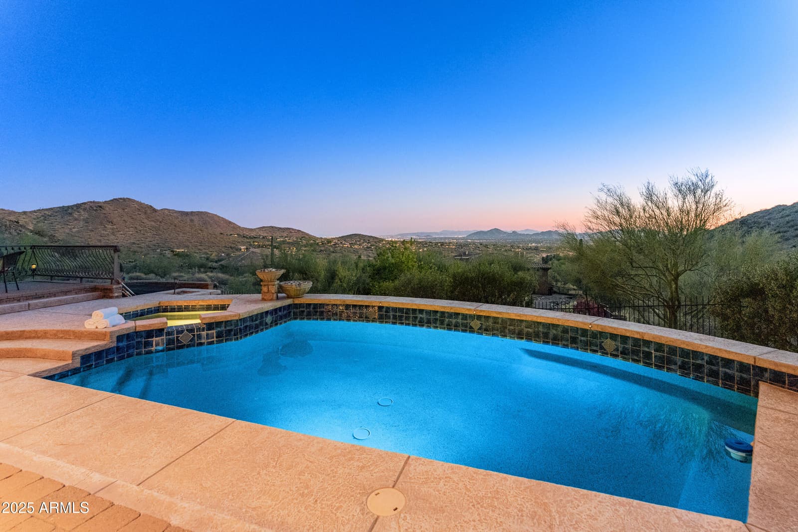 11550 E Paradise Lane, Scottsdale, AZ 85255 — photo 12 of 52