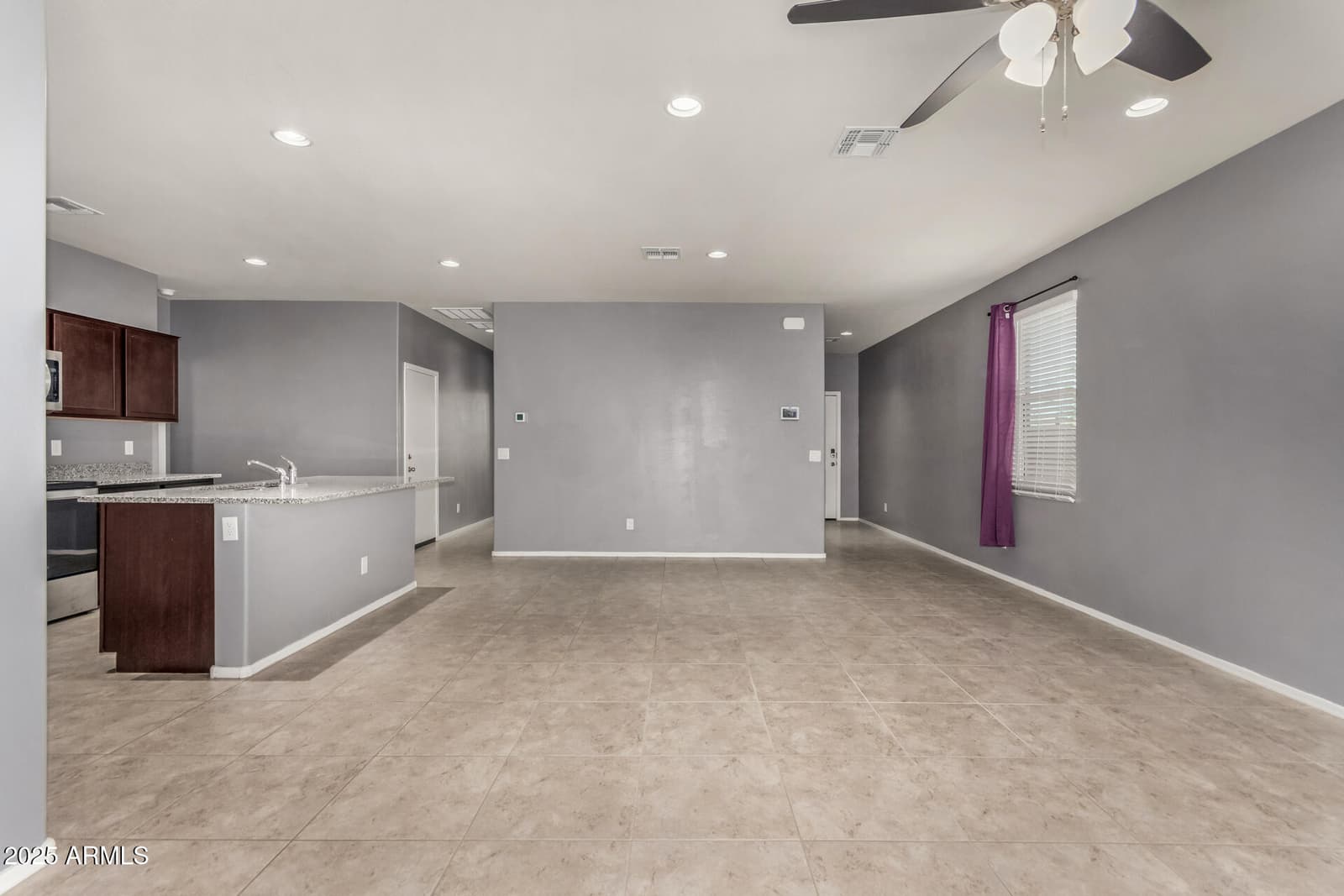1080 W Paradise Place, Casa Grande, AZ 85122 — photo 4 of 26
