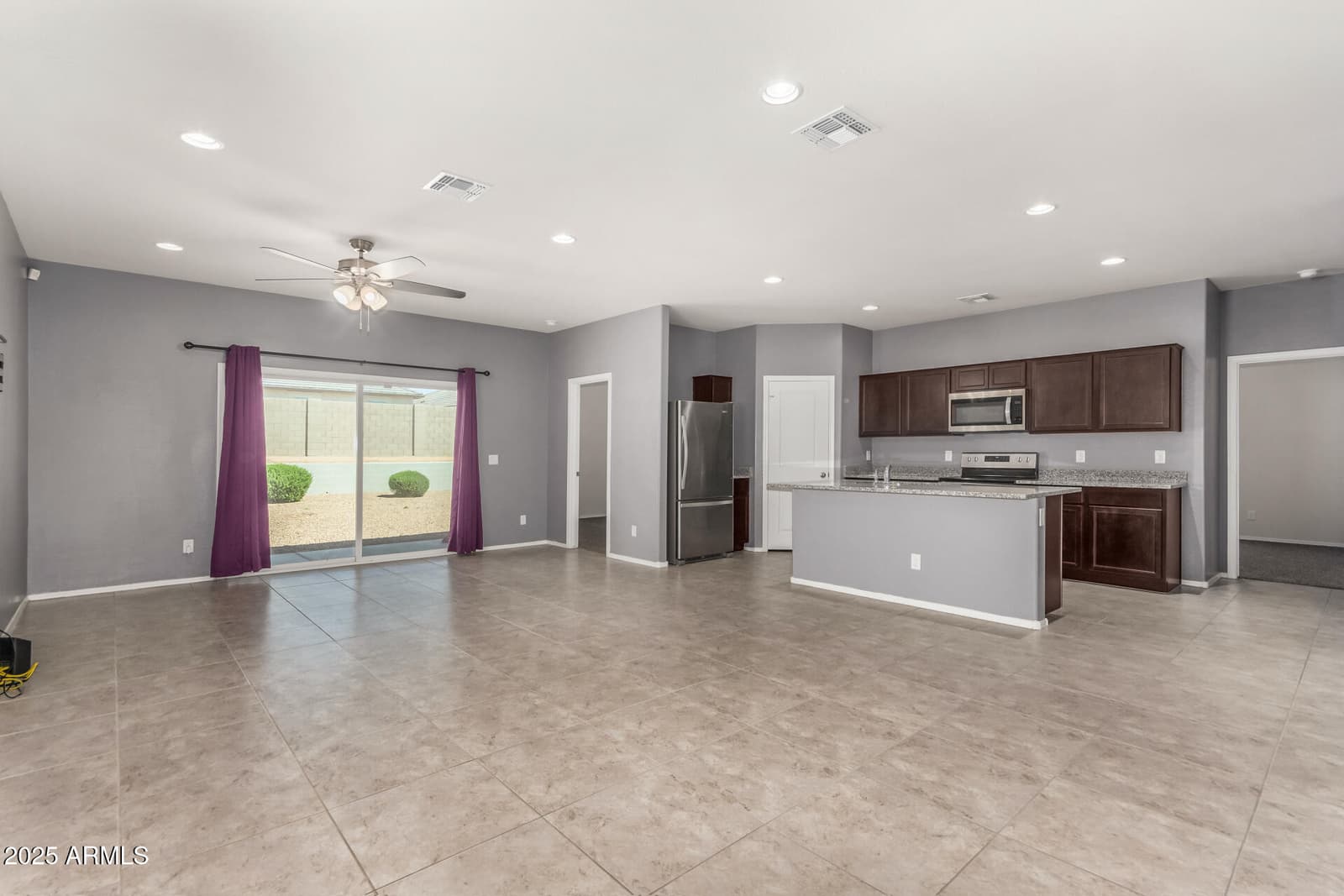 1080 W Paradise Place, Casa Grande, AZ 85122 — photo 5 of 26