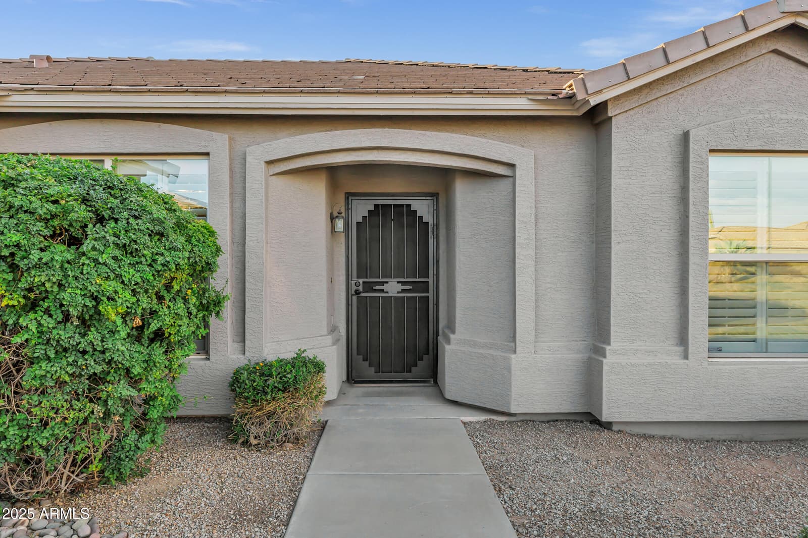 3640 E TORREY PINES Lane, Chandler, AZ 85249 — photo 9 of 66