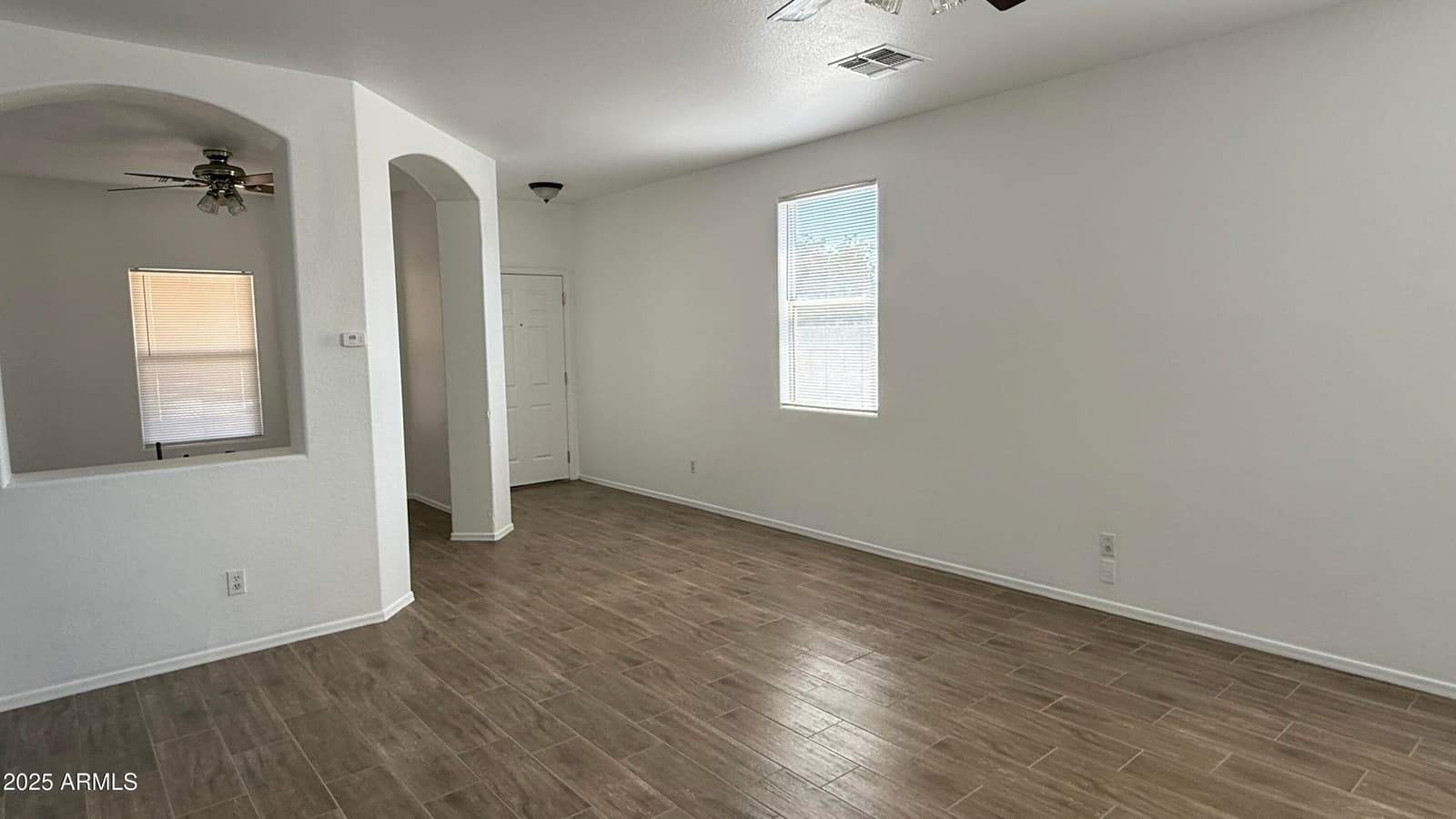 12505 W ADAMS Street, Avondale, AZ 85323 — photo 5 of 41