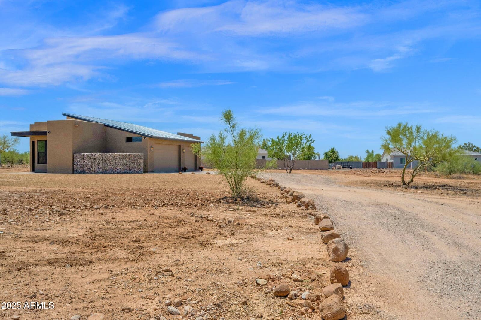 553 W Cavalry Road, New River, AZ 85087 — photo 1 of 23