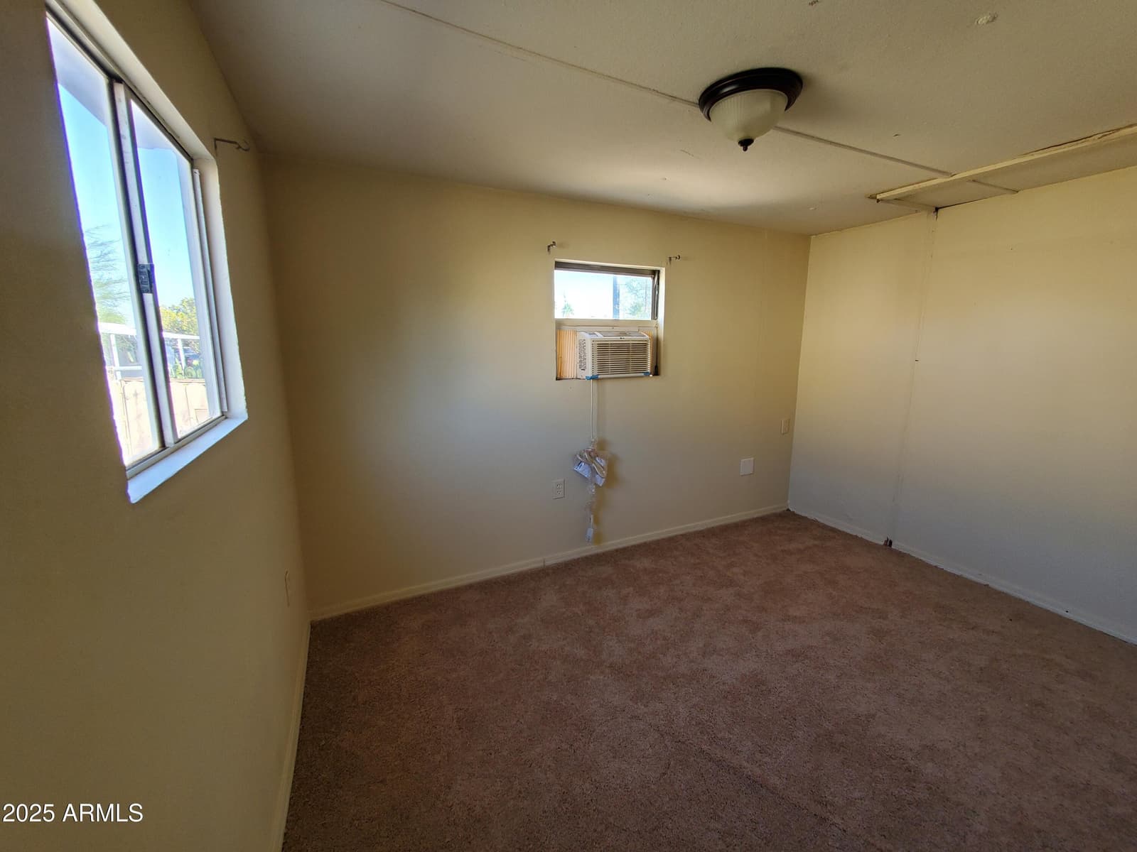 610 W FRONTIER Street 33, Eloy, AZ 85131 — photo 5 of 5