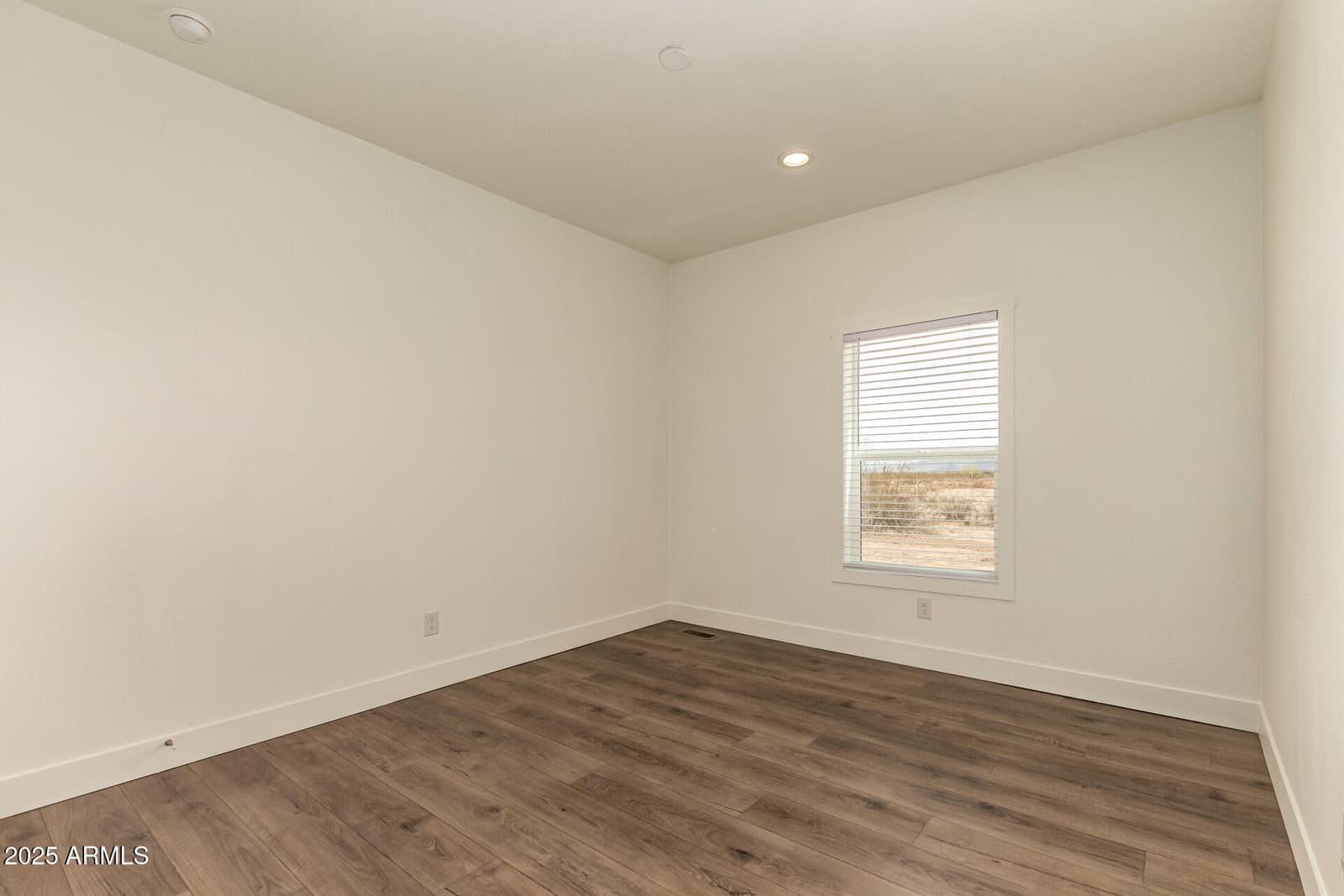 23069 W Milton Drive, Wittmann, AZ 85361 — photo 18 of 33