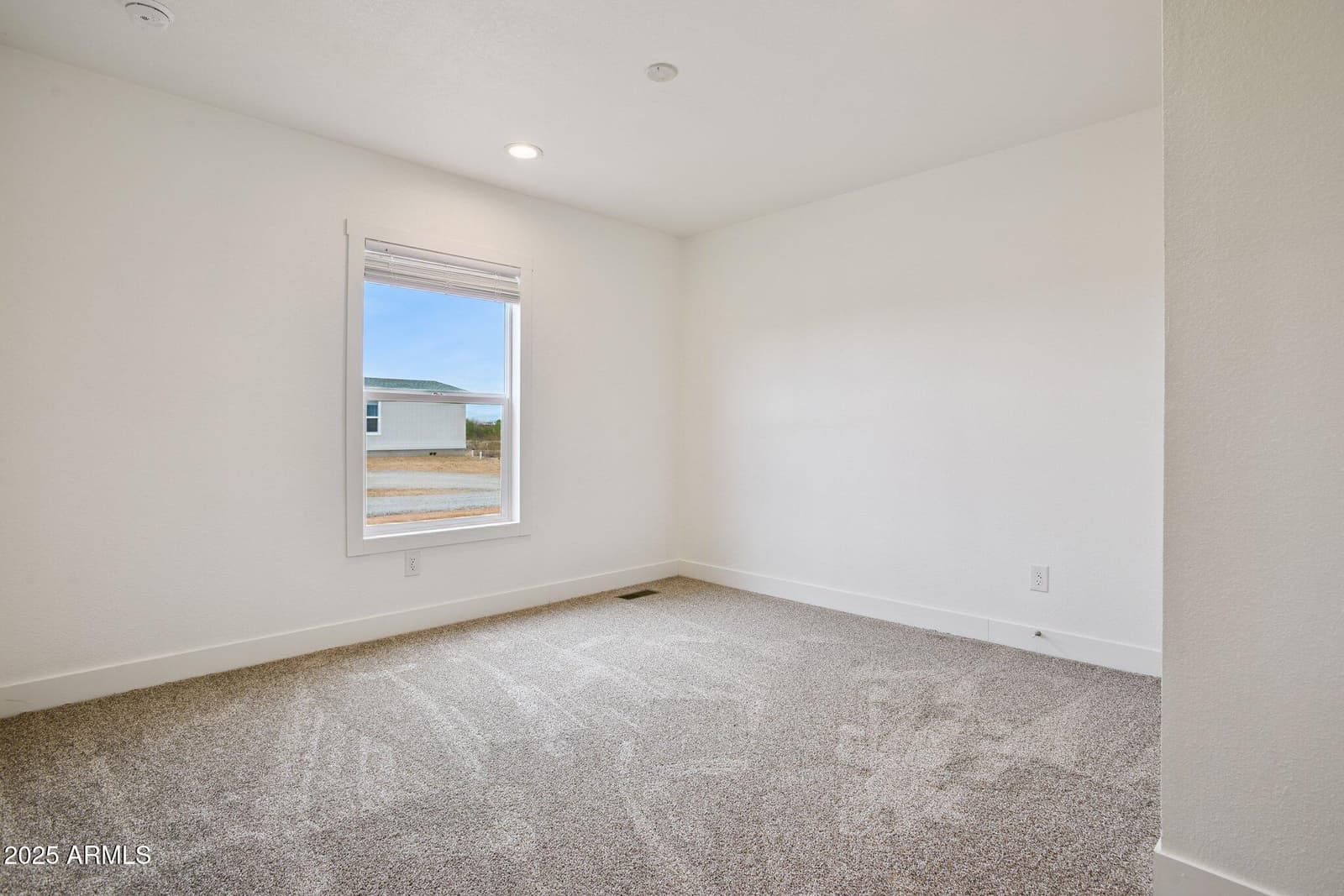 28514 N 250th Lane, Wittmann, AZ 85361 — photo 14 of 17