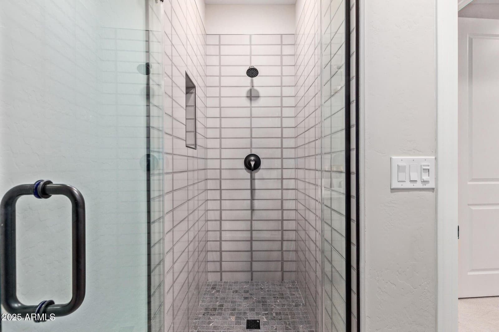 2121 W SONORAN DESERT Drive W 107, Phoenix, AZ 85085 — photo 15 of 37