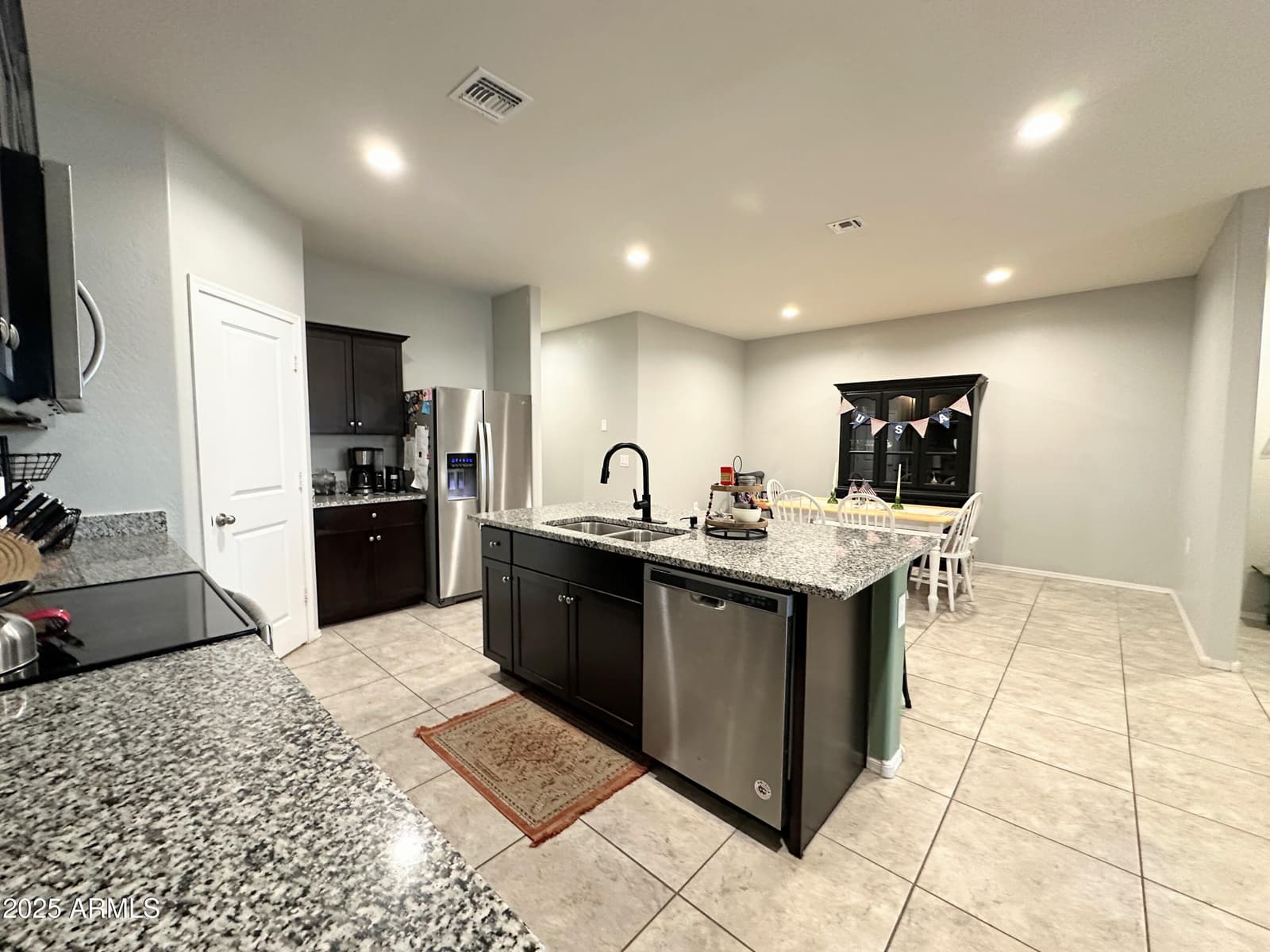 4713 W ORANGE Avenue, Coolidge, AZ 85128 — photo 10 of 32