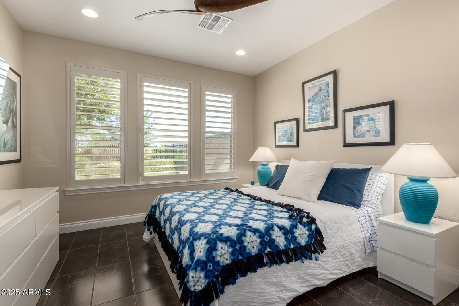 943 E COBBLE STONE Drive, Queen Creek, AZ 85140 — photo 10 of 36