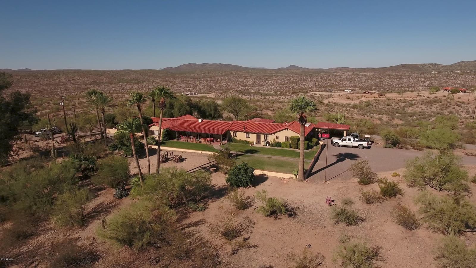 56550 RANCHO CASITAS Road, Wickenburg, AZ 85390 — photo 4 of 112