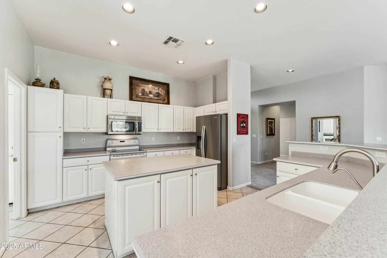 7420 E Desert Spoon Lane, Gold Canyon, AZ 85118 — photo 8 of 31