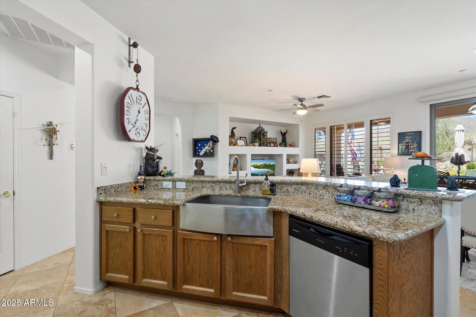 2366 W MUIRFIELD Drive, Anthem, AZ 85086 — photo 13 of 33