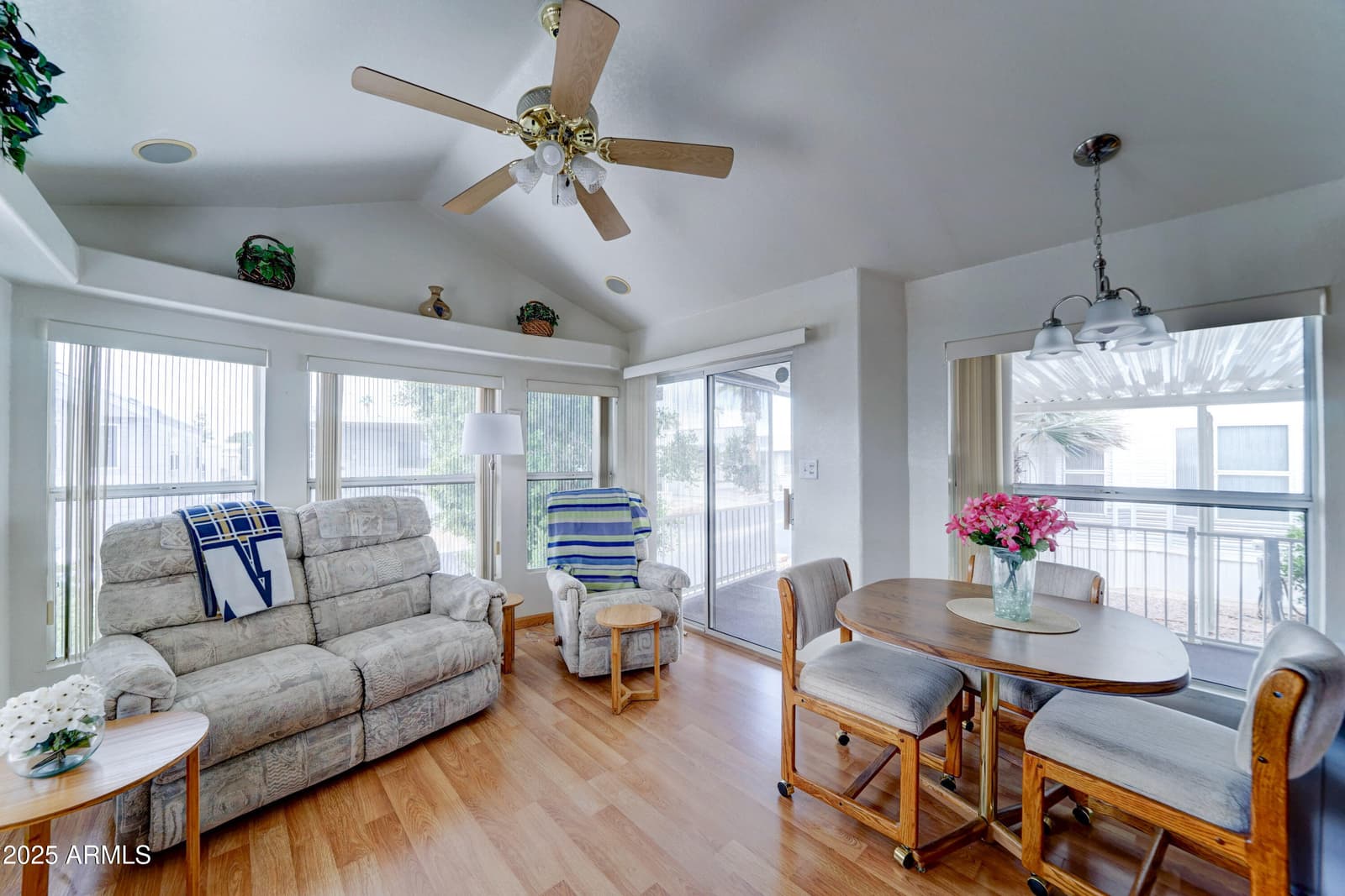 111 S GREENFIELD Road 552, Mesa, AZ 85206