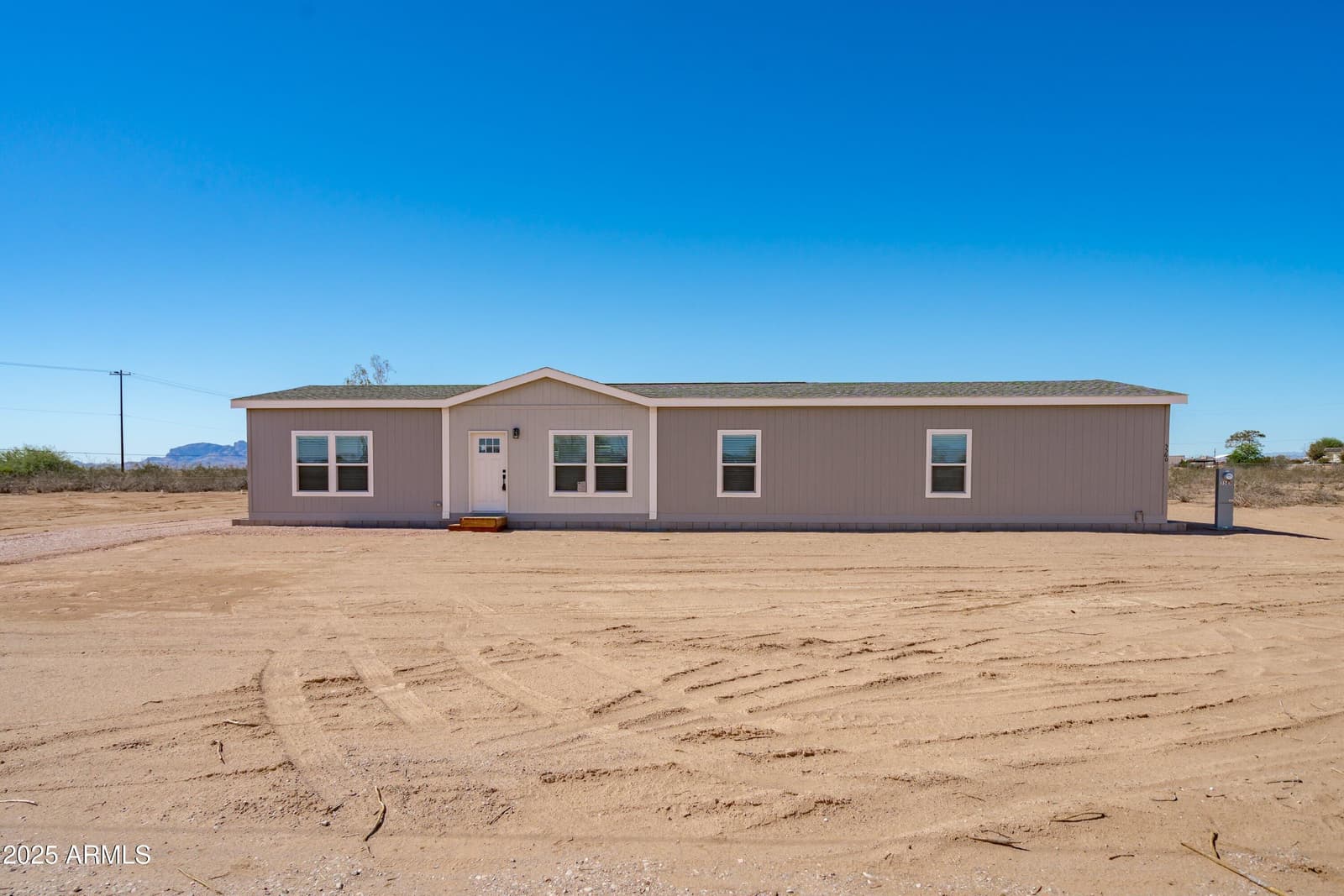 5560 N 383rd Lane, Tonopah, AZ 85354 — photo 3 of 33