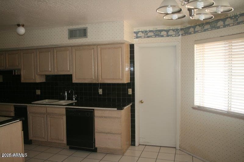 804 N Alzora Way, Tolleson, AZ 85353 — photo 33 of 44