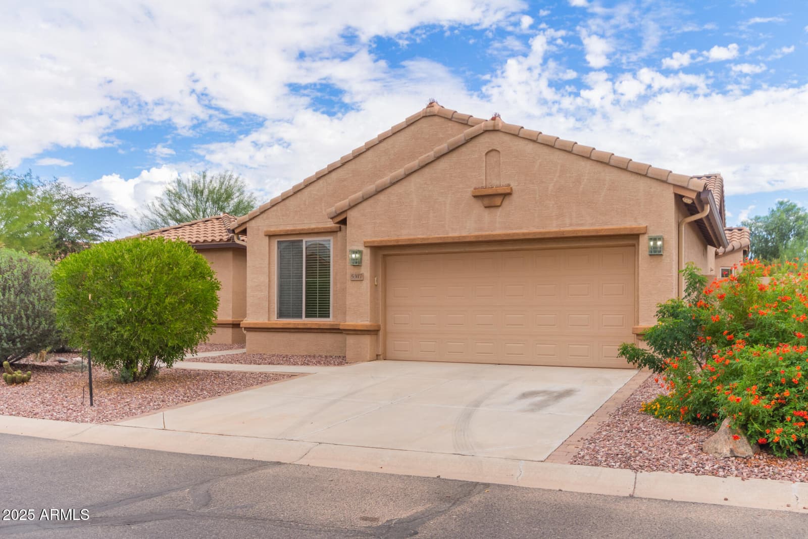 5317 N CORDES Drive, Eloy, AZ 85131 — photo 3 of 36