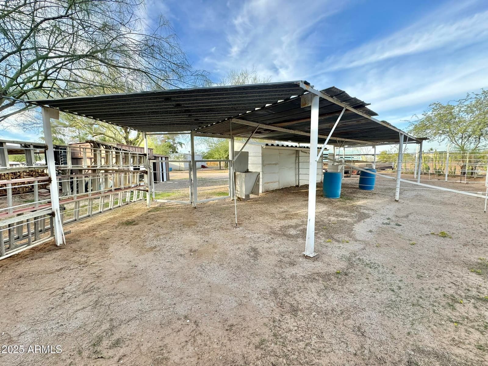 27021 N 211th Avenue, Wittmann, AZ 85361 — photo 2 of 46