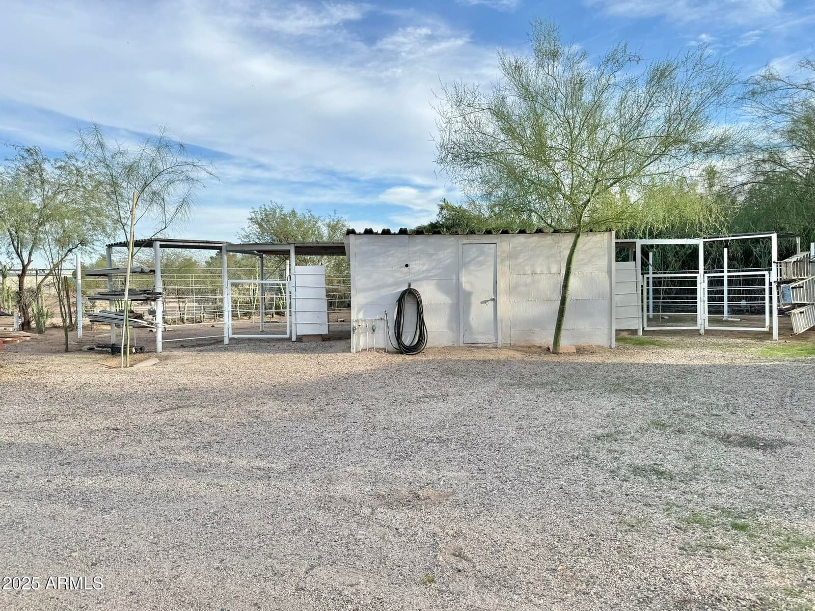 27021 N 211th Avenue, Wittmann, AZ 85361 — photo 23 of 46