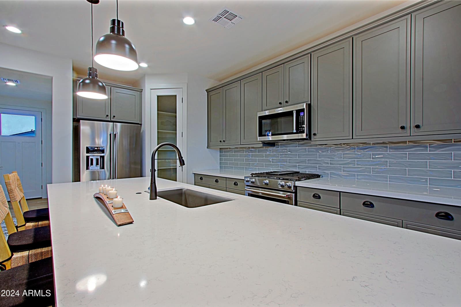 17221 W MIDDLEBURY Street, Surprise, AZ 85388 — photo 13 of 37
