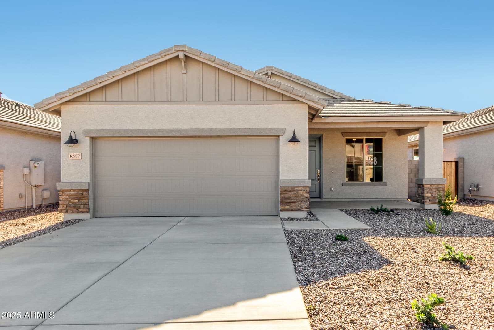 16977 W SPUR Drive, Surprise, AZ 85387