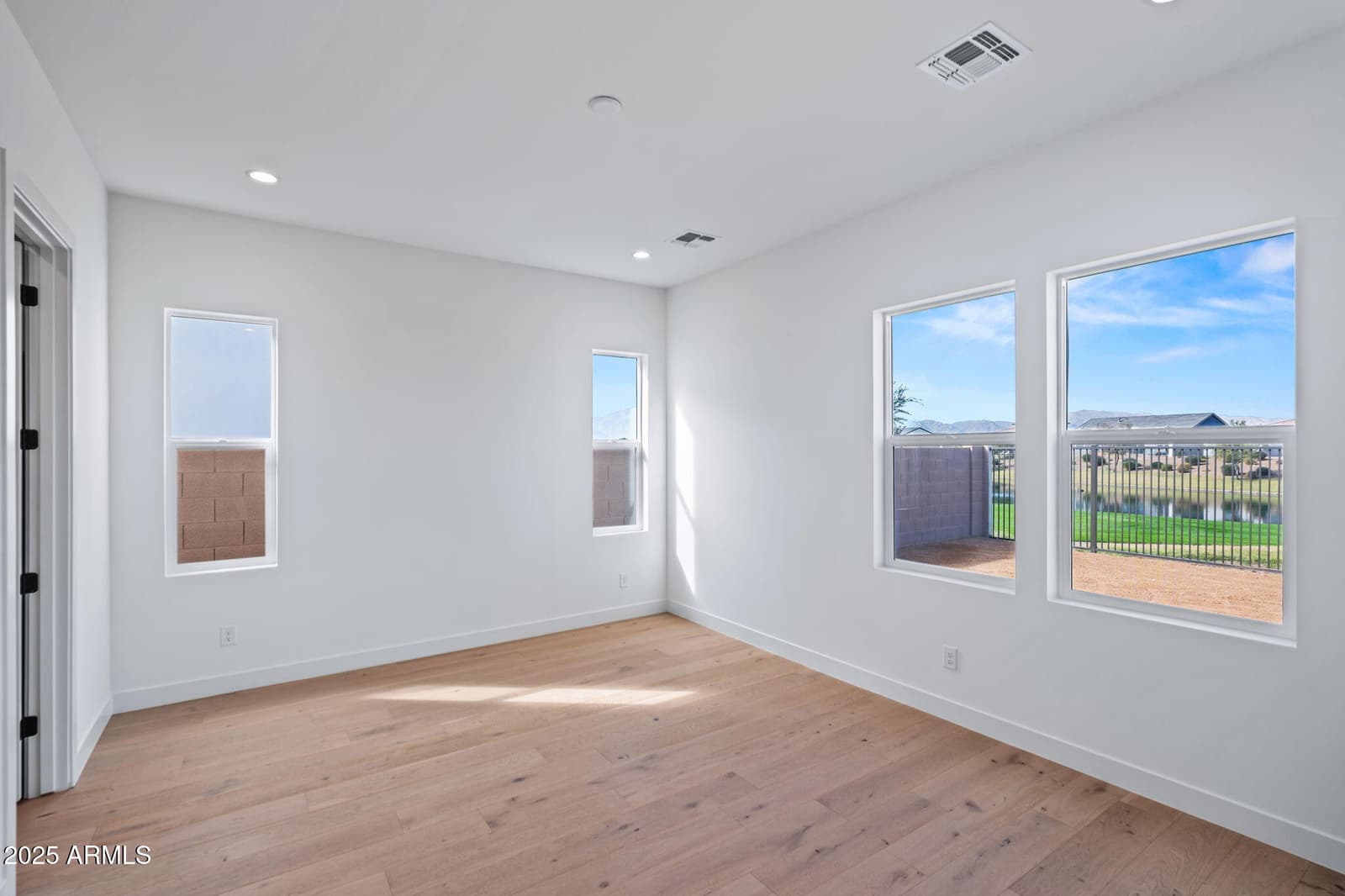 17568 W CRAWFORDSVILLE Drive, Surprise, AZ 85388 — photo 42 of 58