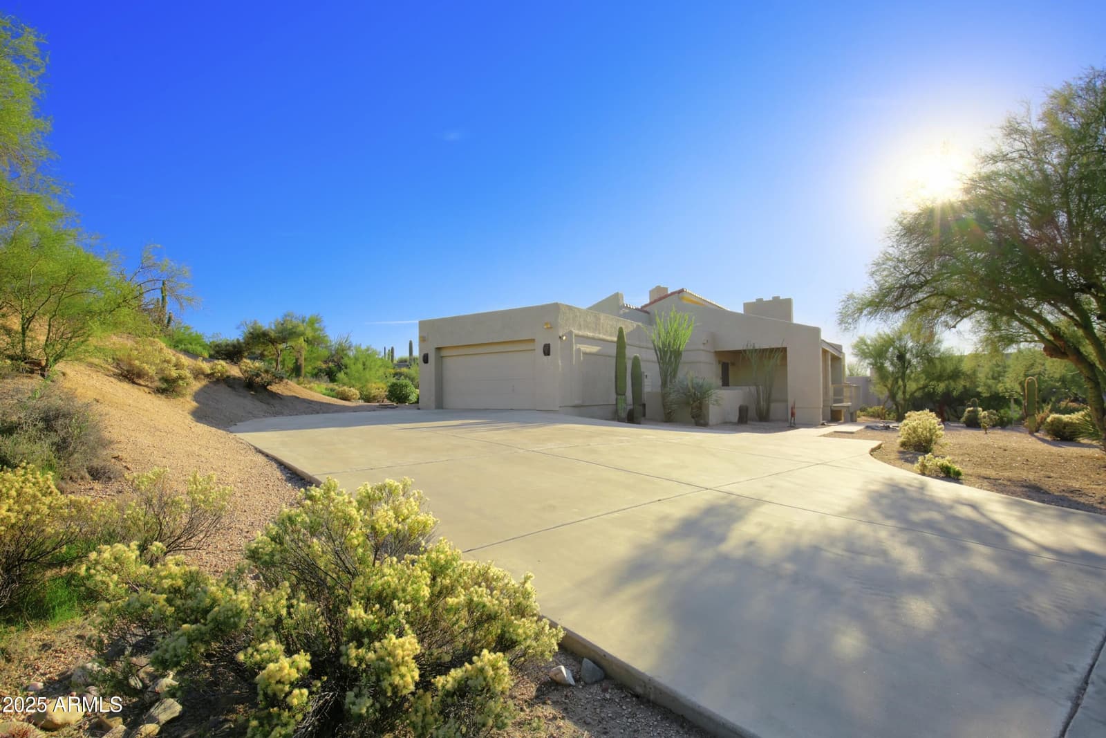 8249 E CAREFREE Drive, Carefree, AZ 85377 — photo 4 of 49