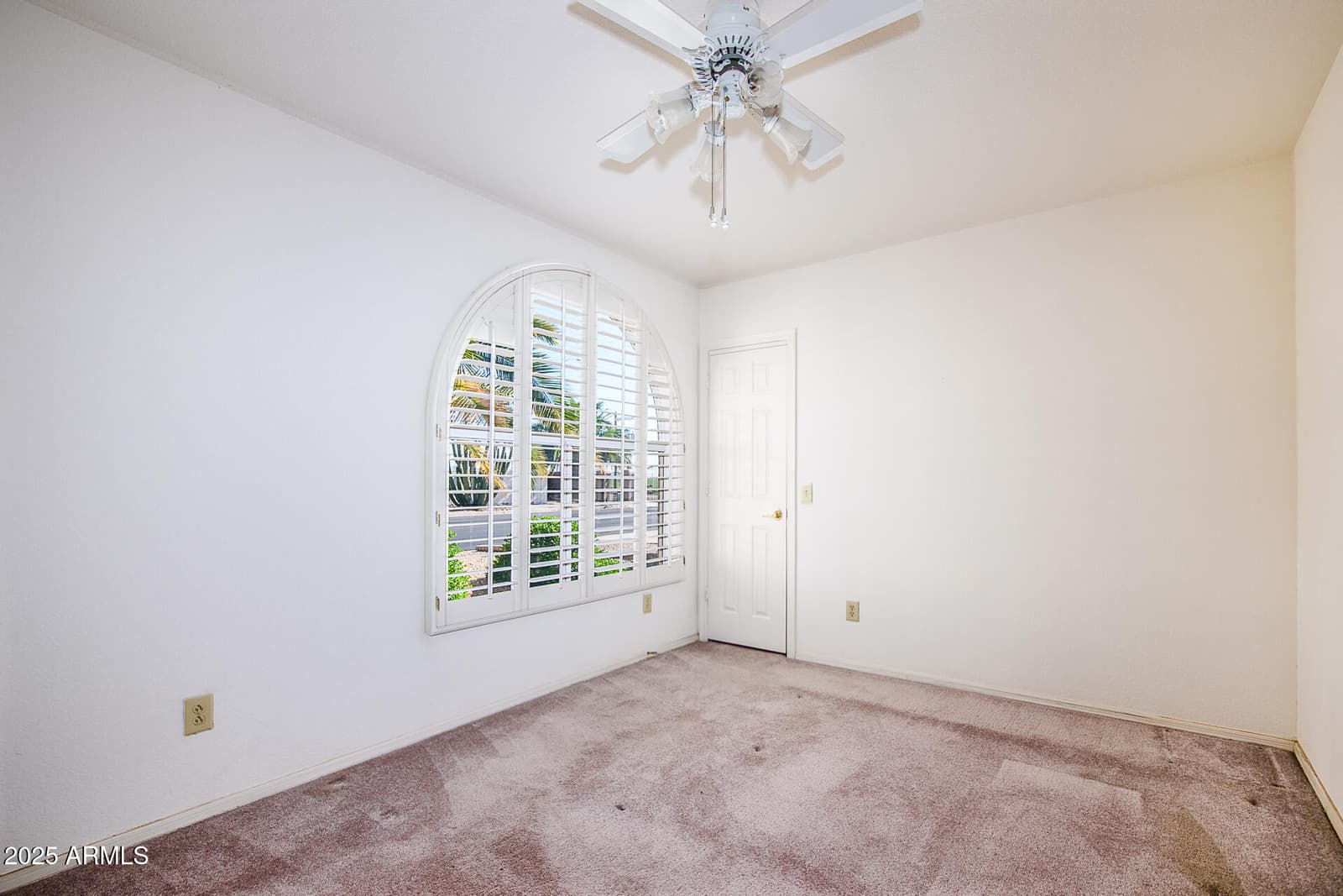6972 S CHAMPIONSHIP Drive, Chandler, AZ 85249 — photo 15 of 106