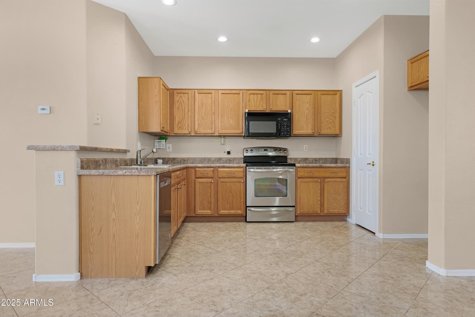 9839 E Windy Pass Trail, Gold Canyon, AZ 85118 — photo 7 of 29