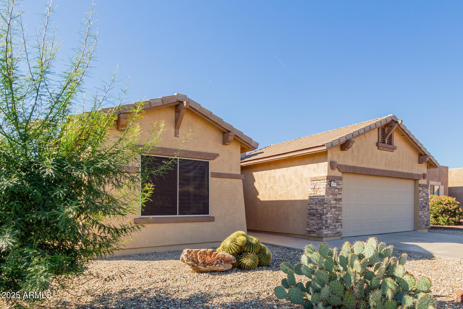 8174 S Mountain Air Lane, Gold Canyon, AZ 85118 — photo 3 of 45