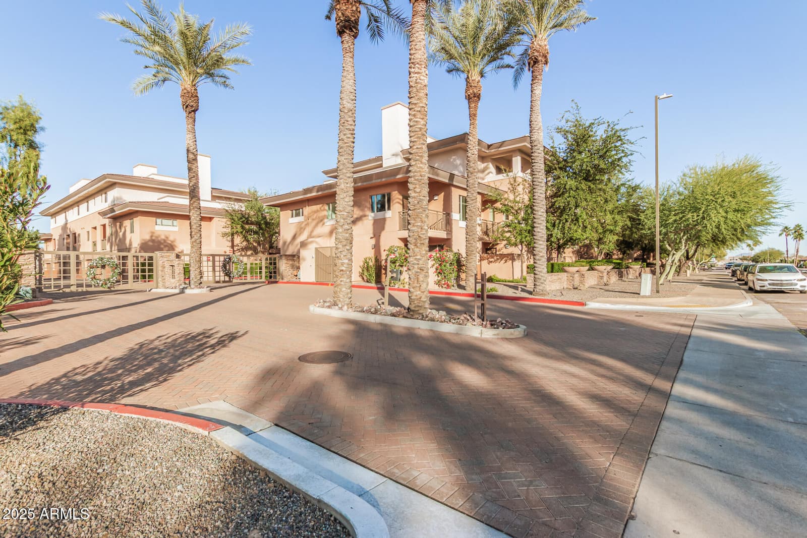 6940 E COCHISE Road 1035, Paradise Valley, AZ 85253 — photo 35 of 36
