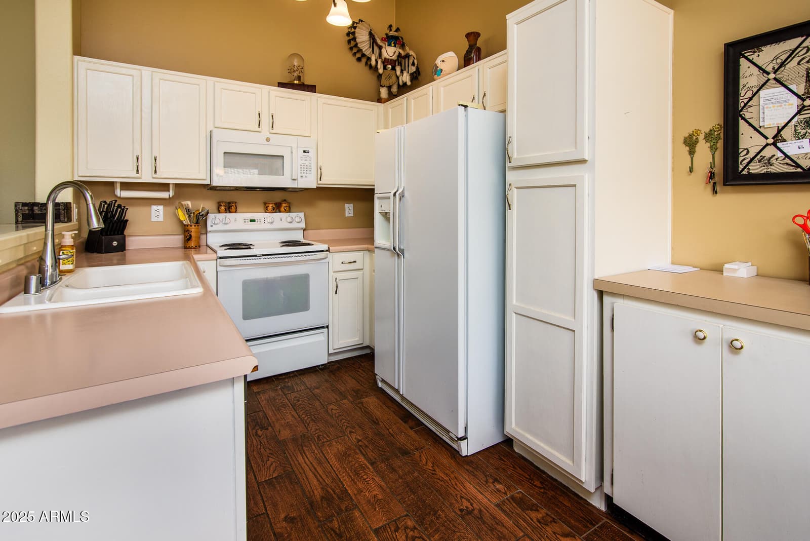 1757 E LINDRICK Drive, Chandler, AZ 85249 — photo 8 of 103