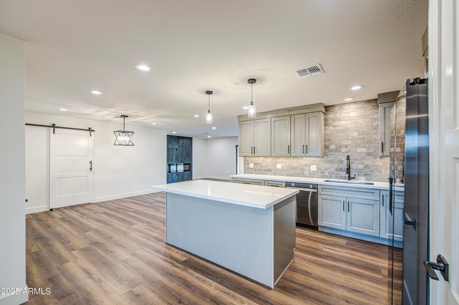 17112 E LA PASADA Drive, Fountain Hills, AZ 85268 — photo 12 of 55