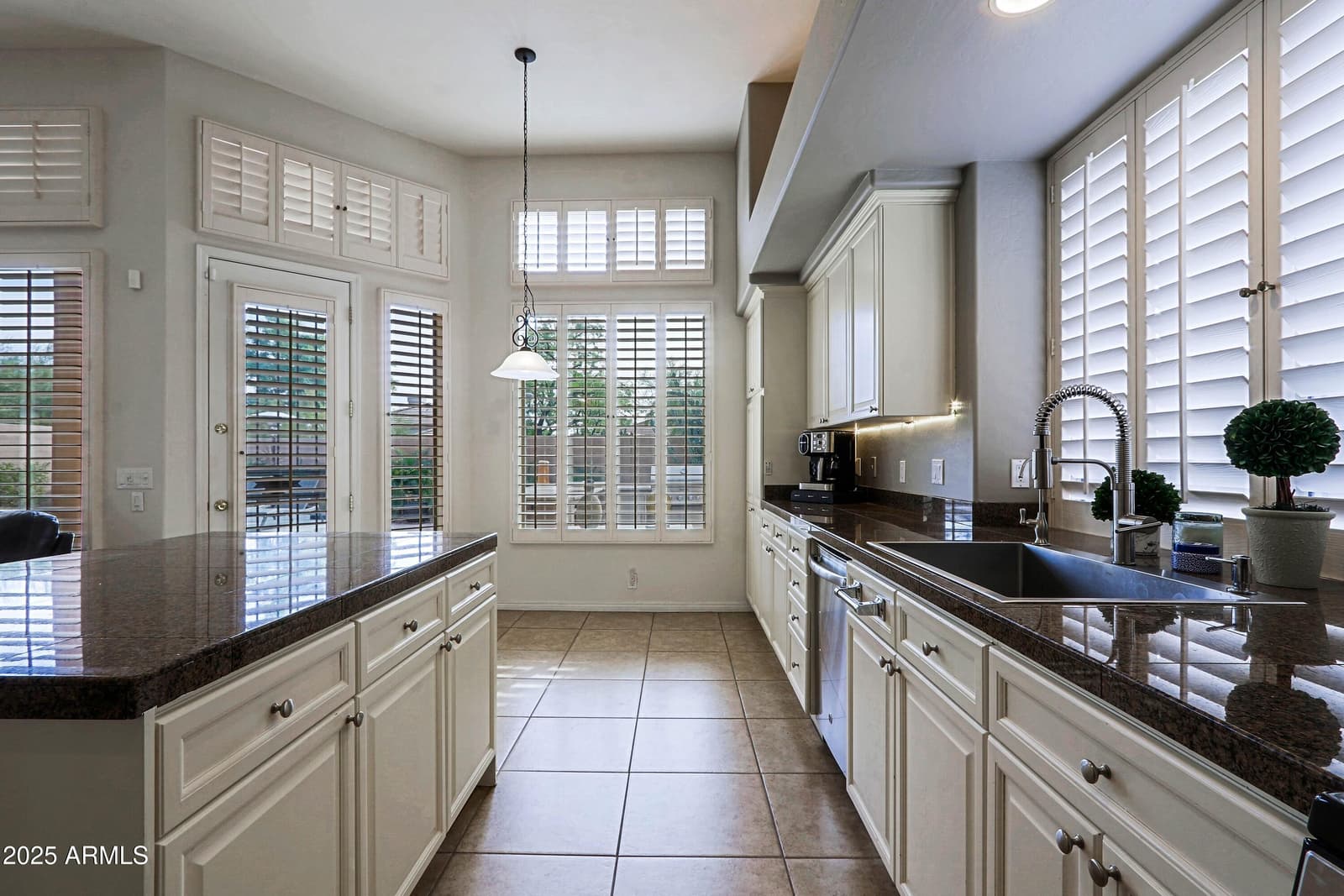 7105 E HIBISCUS Way, Scottsdale, AZ 85266 — photo 12 of 83