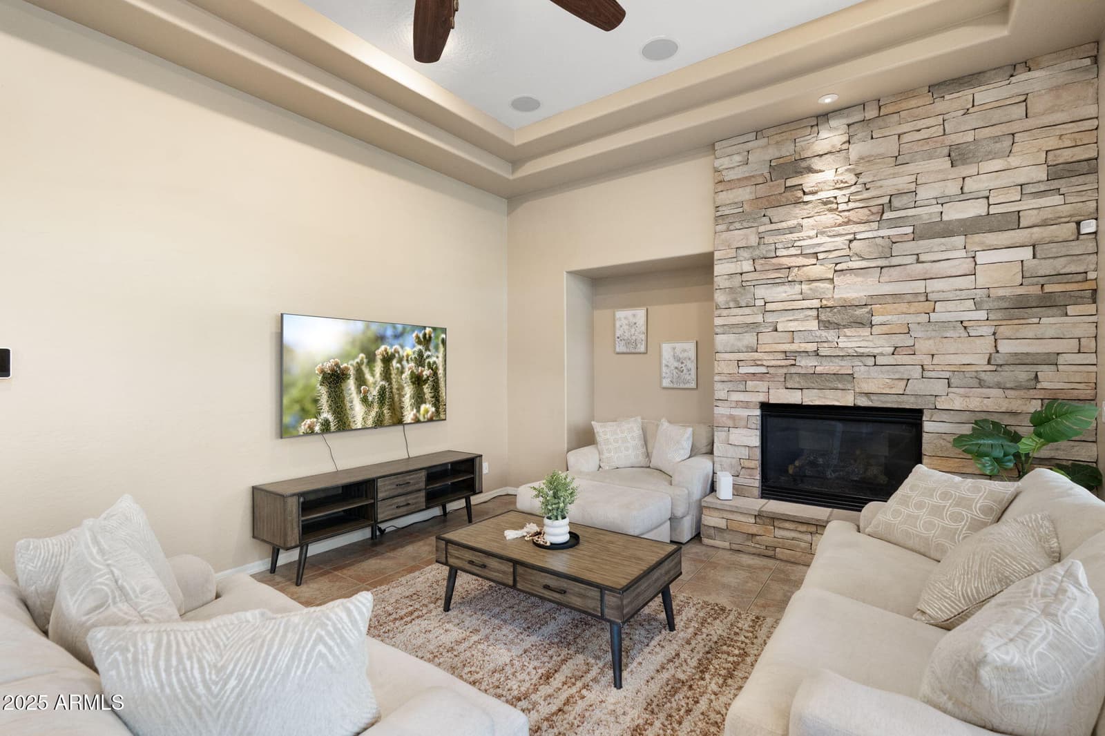 795 W Verbena Lane, Litchfield Park, AZ 85340 — photo 8 of 44