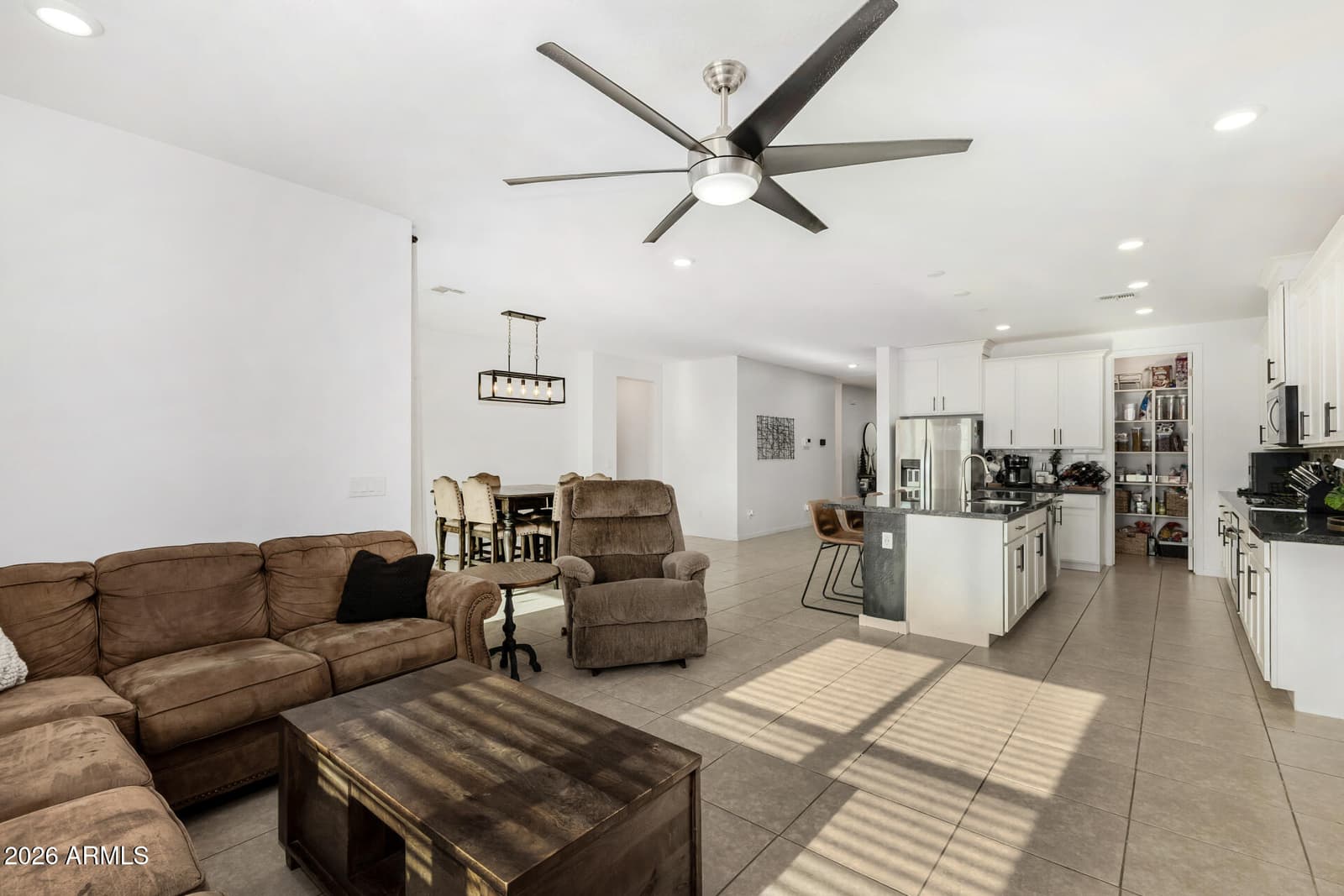 18083 W WOLF Street, Goodyear, AZ 85395 — photo 11 of 43