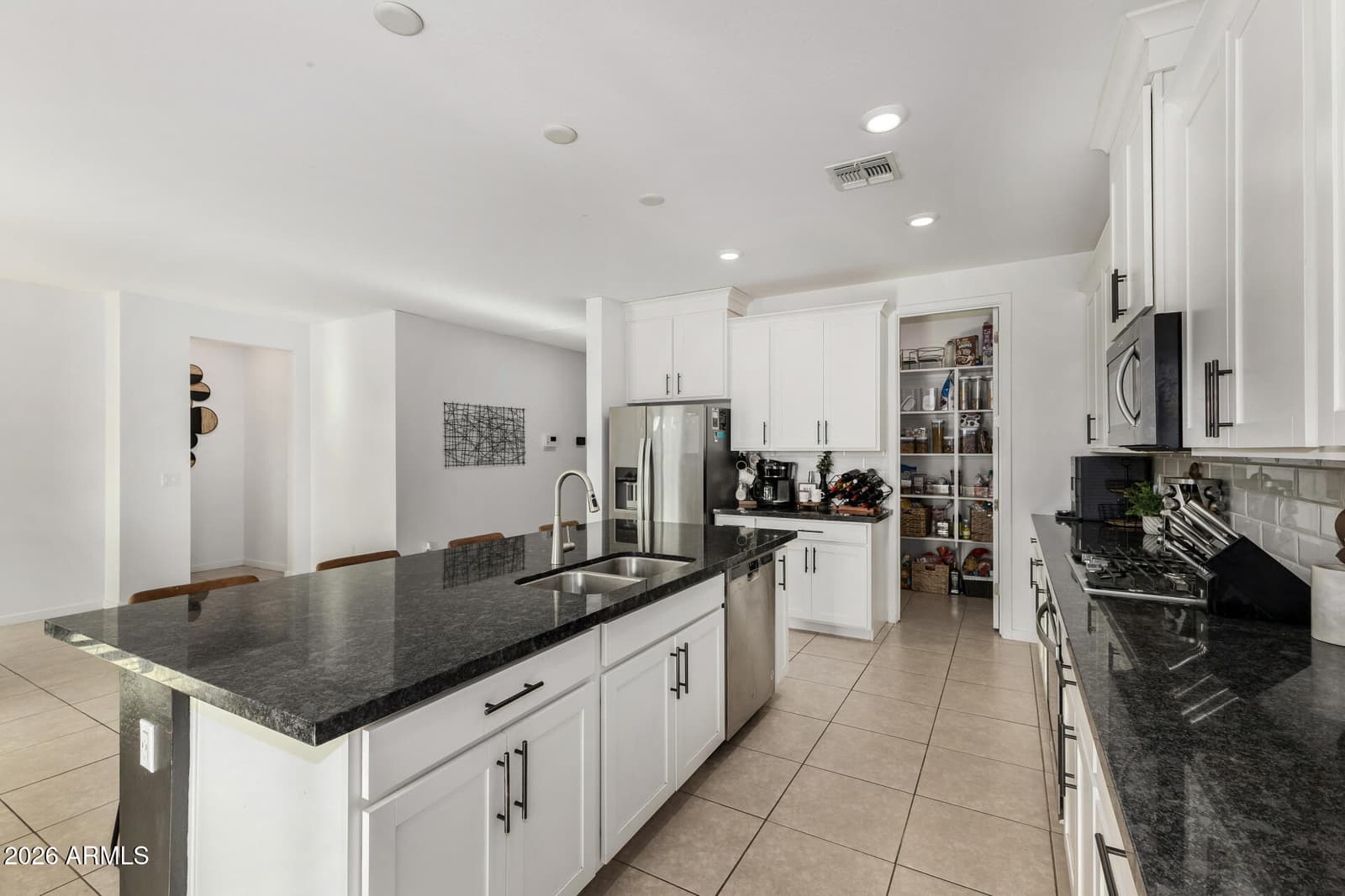 18083 W WOLF Street, Goodyear, AZ 85395 — photo 12 of 43