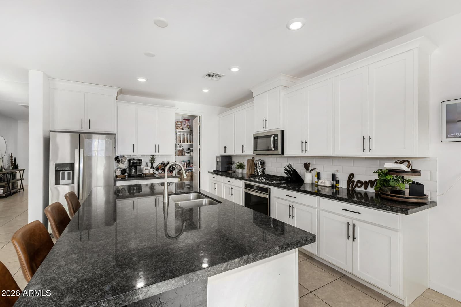 18083 W WOLF Street, Goodyear, AZ 85395 — photo 14 of 43