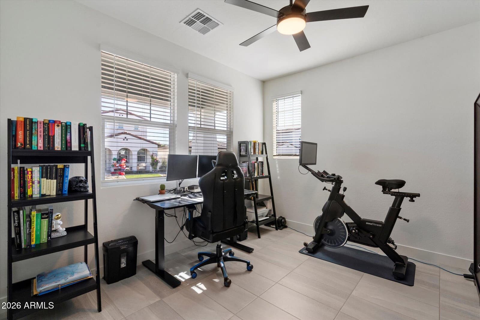 10694 N McKinney Street, Surprise, AZ 85388 — photo 13 of 34