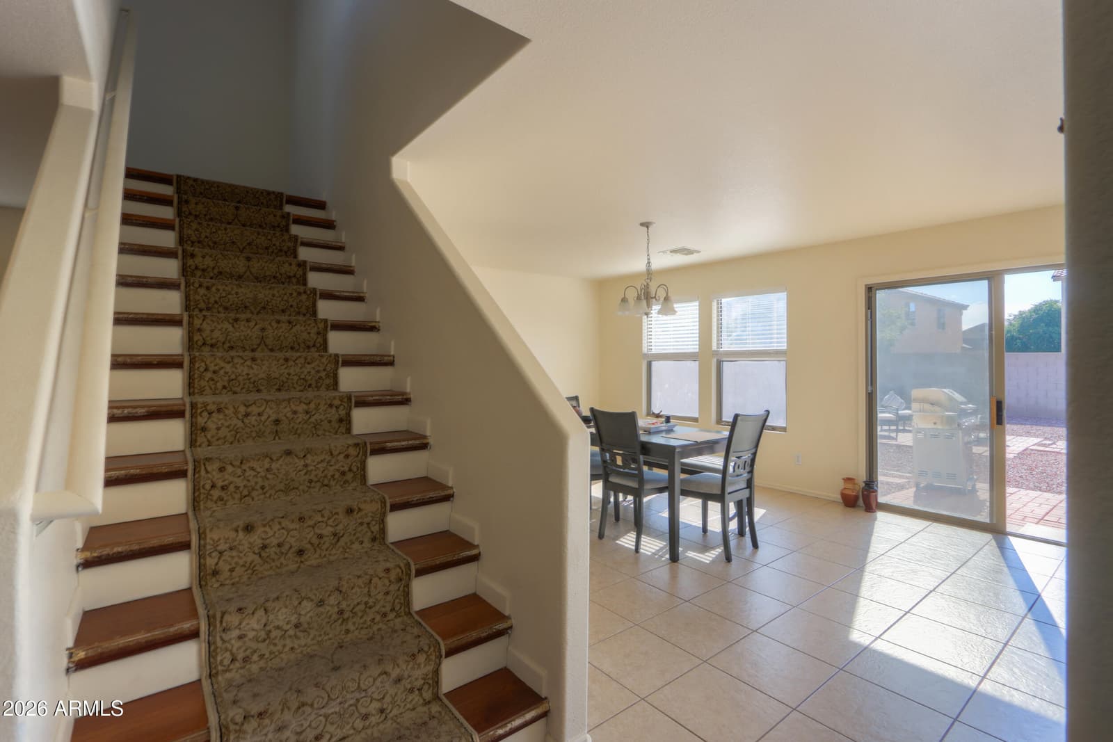 533 W PRICKLY PEAR Drive, Casa Grande, AZ 85122 — photo 7 of 40