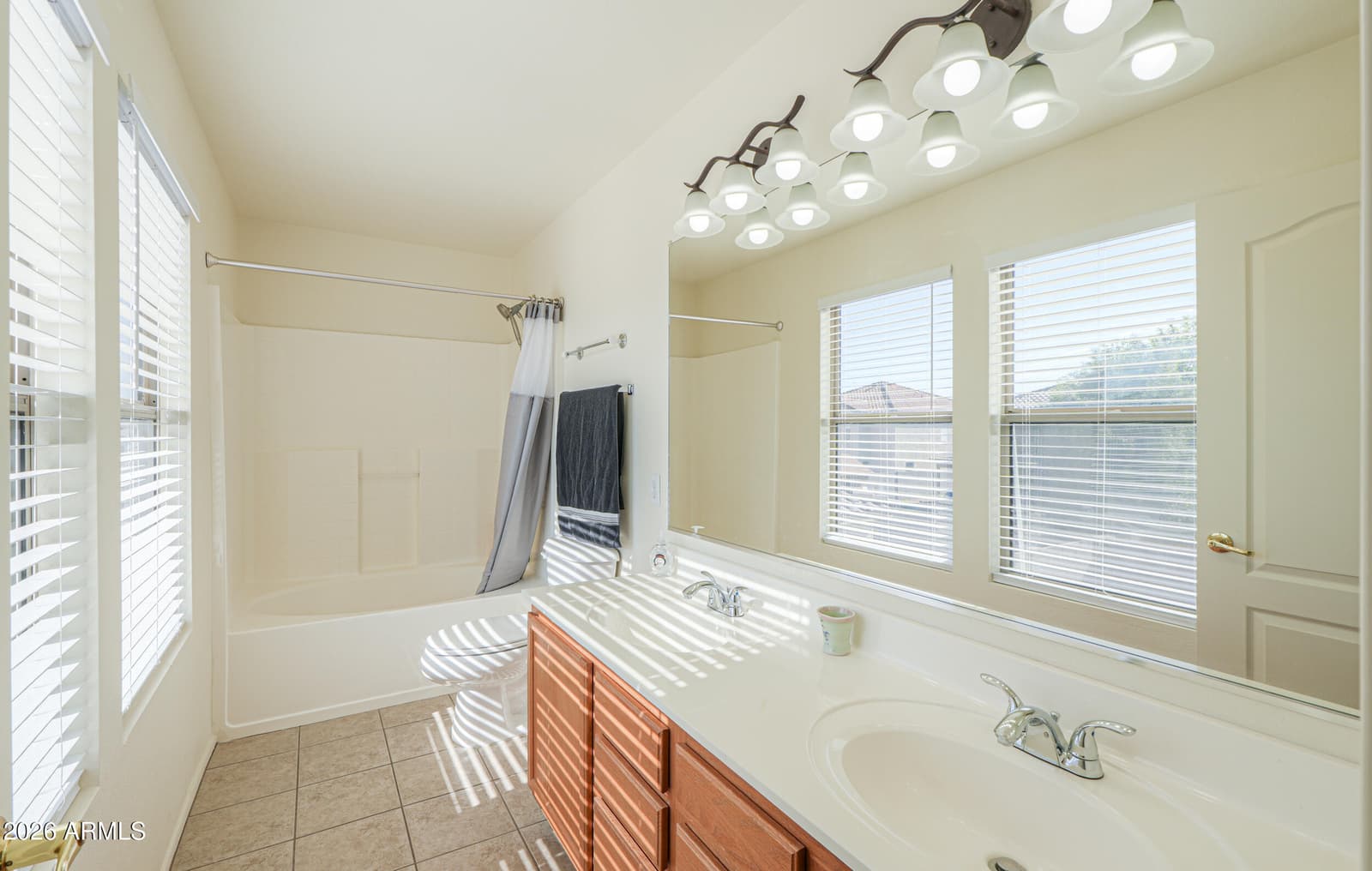 533 W PRICKLY PEAR Drive, Casa Grande, AZ 85122 — photo 35 of 40