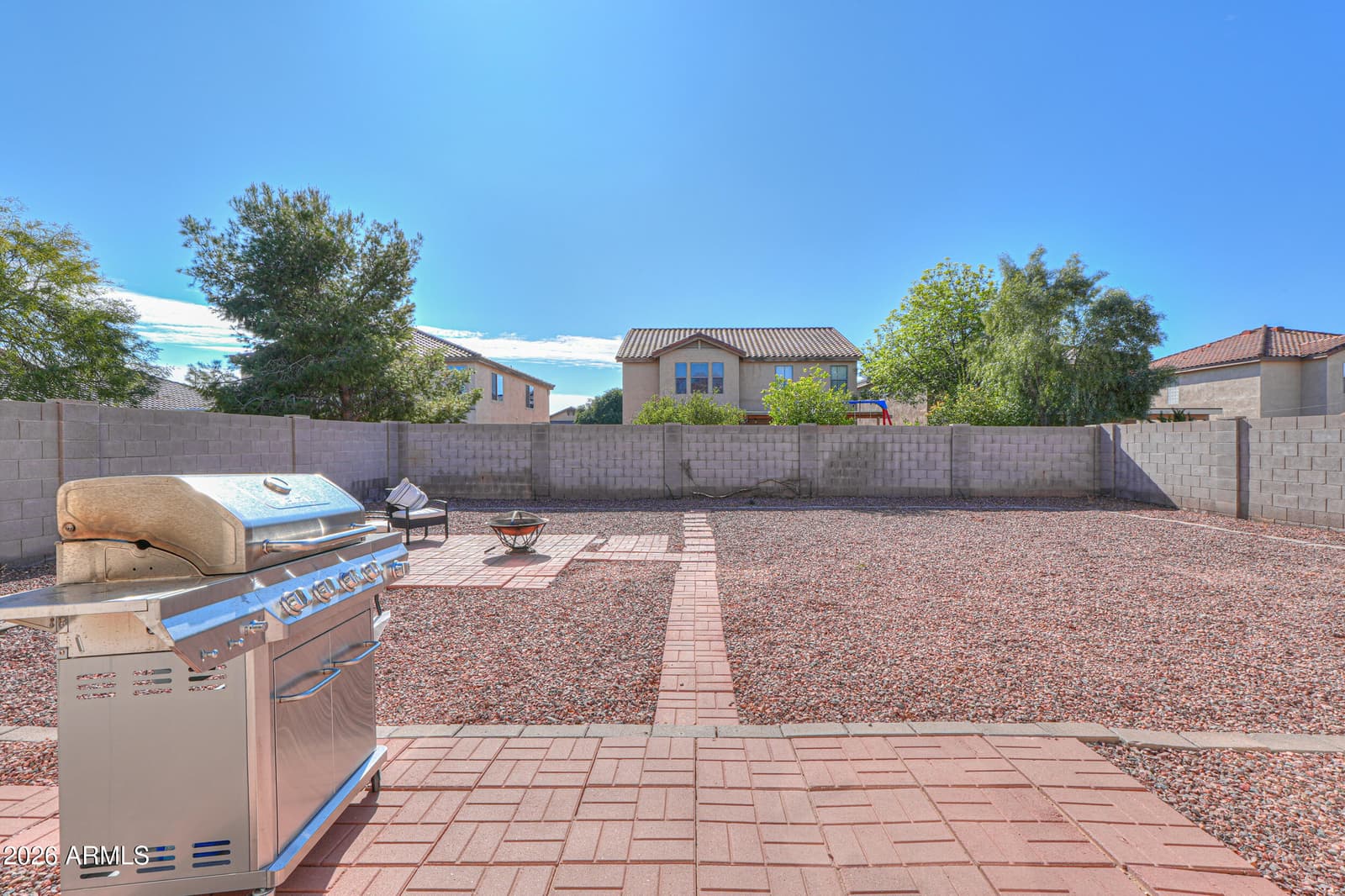 533 W PRICKLY PEAR Drive, Casa Grande, AZ 85122 — photo 36 of 40