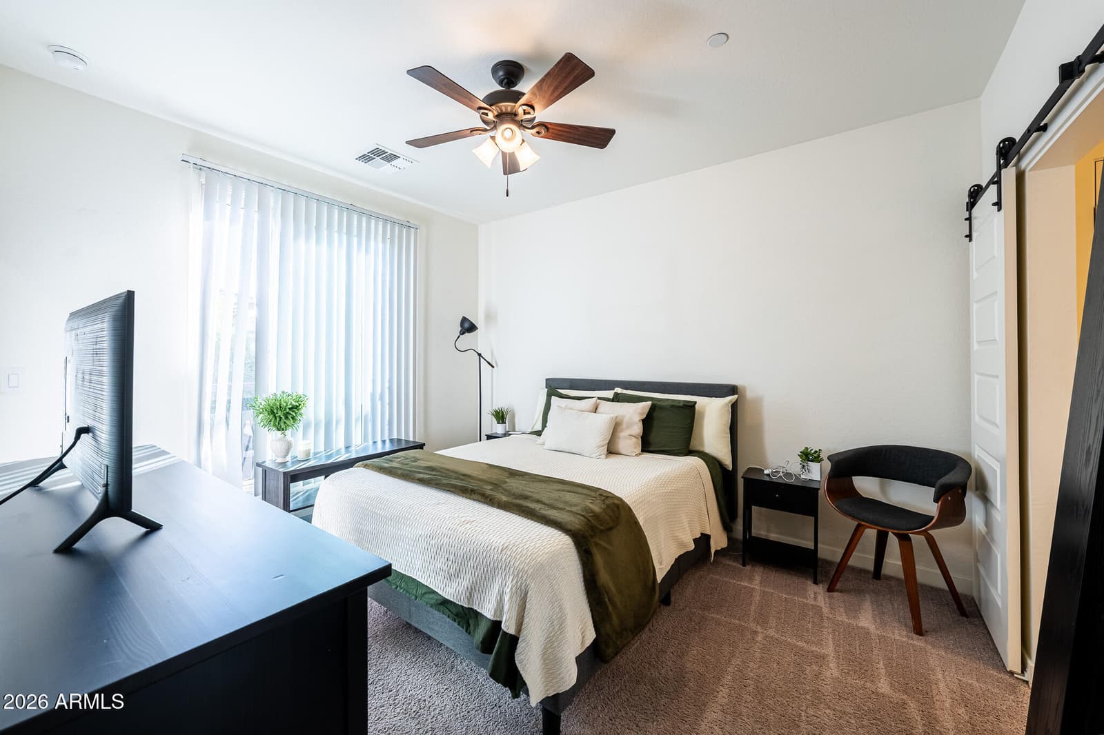 2750 S VOYAGER Drive 101, Gilbert, AZ 85295 — photo 13 of 35