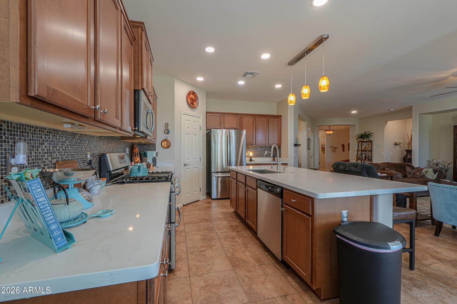 5263 W PUEBLO Drive, Eloy, AZ 85131 — photo 10 of 46