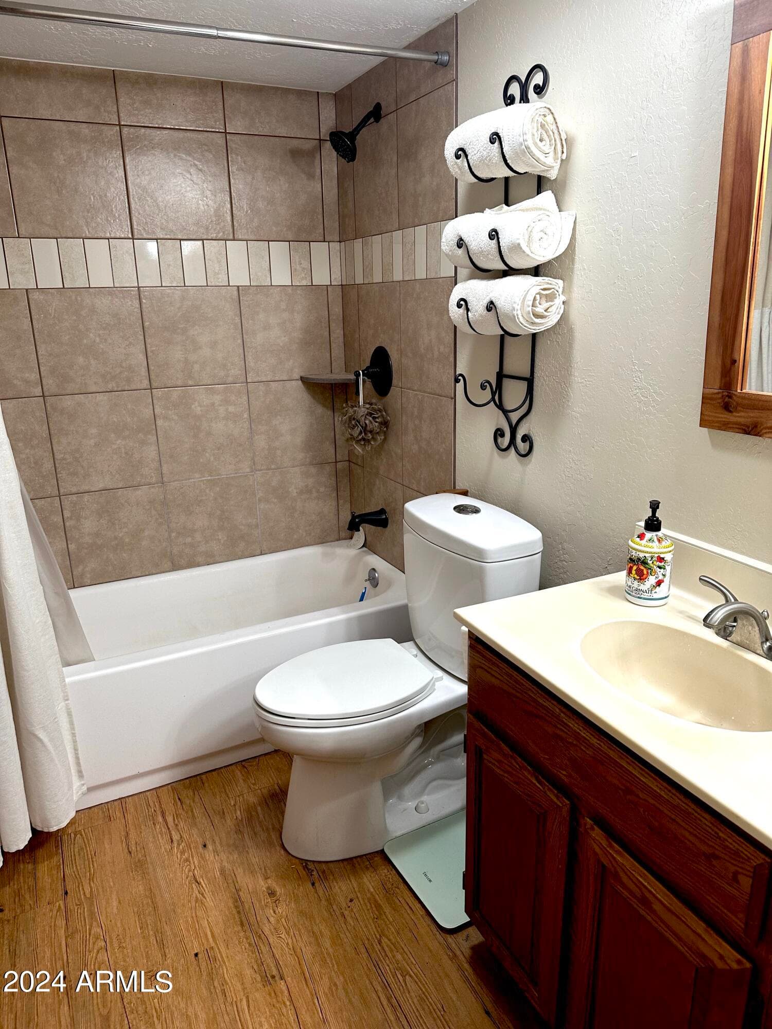 90 W Yavapai Street 8, Wickenburg, AZ 85390 — photo 5 of 27