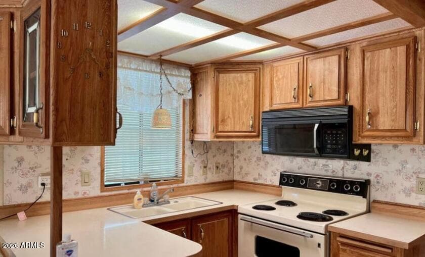 210 E Mesa Drive, Florence, AZ 85132 — photo 10 of 18