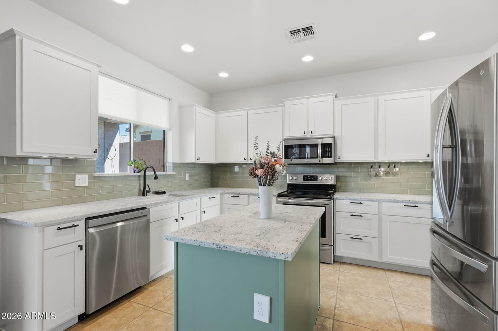 7616 E Elderberry Way, Gold Canyon, AZ 85118 — photo 3 of 46